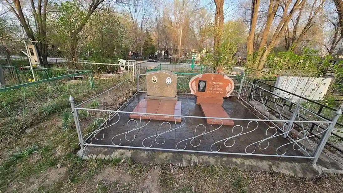 Благоустройство захоронения в Конаеве — работа 14